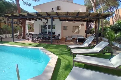 Image de Villa Exclusive avec Piscine Privée à Platja d'Aro