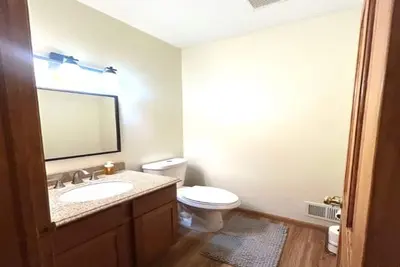 Image de Fully Equipped Modern 4br in the Heart of Minneapolis