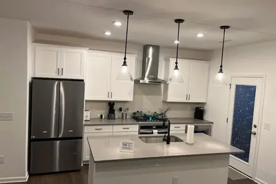 Image de Nearly new Raleigh townhouse with all the basic needs and a convenient location