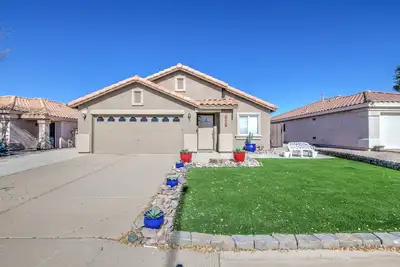 Image de Charming Desert Getaway in Mesa, Stay Cool, Comfortable