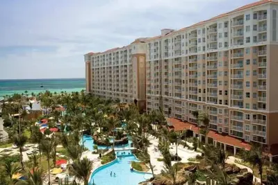 Image de Oceanview Marriott Aruba Surf Club - 2 bedroom beachfront villa - July 3-10 2026