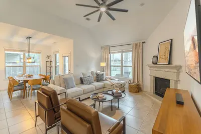 Image de Spacious Family Retreat + Fire Pit + New Decor