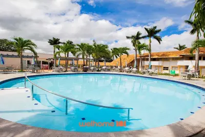 Image de Apto em Resort Internacional diRoma com Piscina