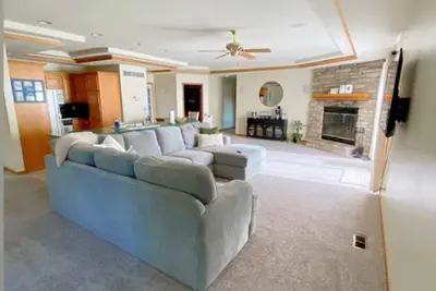 Image de Lakefront Retreat on Big Otter