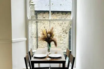 Image de 2 Historic Tenby Tourist Favourite -Steps to Beach