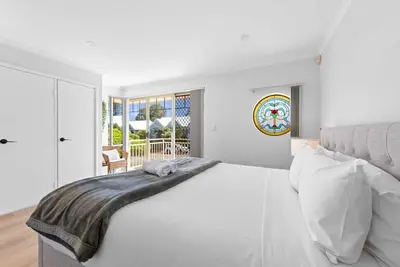 Image de 9 Como 3br 3ba Home Near Swan River 2 Car Bays