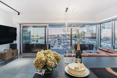 Image de Yacht Park Apartment mit Panoramablick auf den Yachthafen in Gdynia, Polen by Interhome