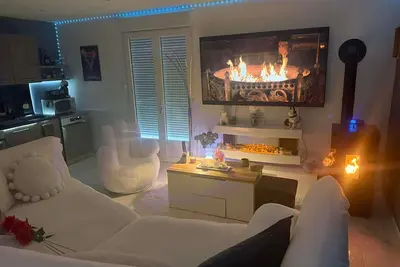 Image de Maison cosy avec piscine et double cosy avec