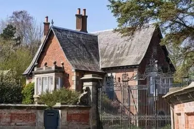 Image de The South Lodge Gatehouse