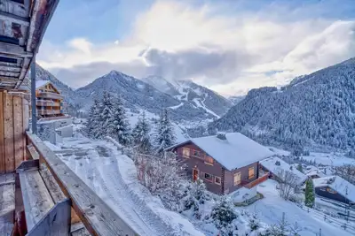 Image de Appartement 'Martonne Le Terasse' avec vue sur la montagne, terrasse privée et Wi-Fi