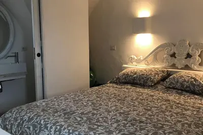 Image de Old court tower