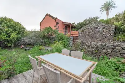 Image de Maison de campagne 'Gran Drago' avec vue sur la mer, Wi-Fi et climatisation