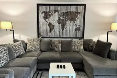 Image de 3-bedroom house in charming Tempe with relaxing pool