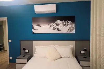 Image de Mountains, and relaxation, strategic location, for both winter and summer stays.