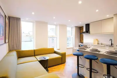 Image de Herringbone at The Heim