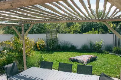 Image de Maison Agapanthes - 200m de la plage, jardin