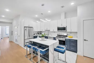 Image de 2-bedroom apartment Near Nyc & MetLife stadium and fitness center