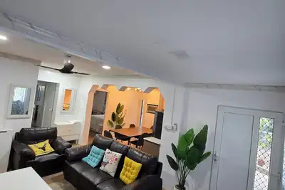 Image de Brand New Luxurious Ultra Modern 2 bedroom apartment available now