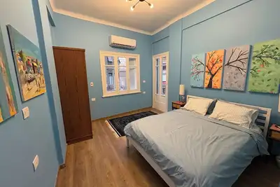 Image de Bright and Stylishly Restored 2 Bedroom Oasis in the Heart of Downtown Cairo