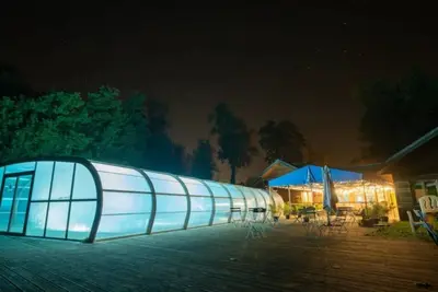 Image de Cabane 2 étoiles - Piscine  - ccbehff