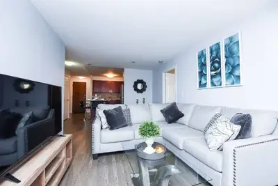 Image de Amazing 2br & 2 Bth -Near Sq1 Mall