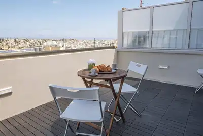 Image de `Lumo` Penthouse by Eldi