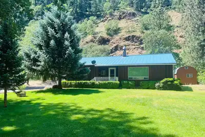 Image de 3-Bedroom Home on the Klickitat River