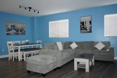 Image de Beautiful home close to Universal Studios for family or friends!