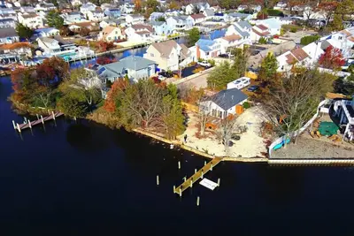 Image de Sun7 | Bring your boat! Waterfront cottage w/ private dock!