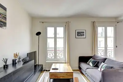 Image de Appartement parisien a cote du Parc Monceau