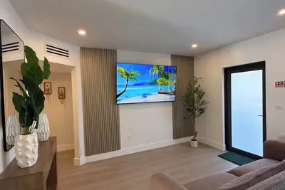 Image de 76 Rincon tropical in Miami