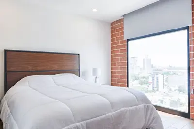 Image de ¡Cómodo y céntrico! Loft cerca de la Macroplaza