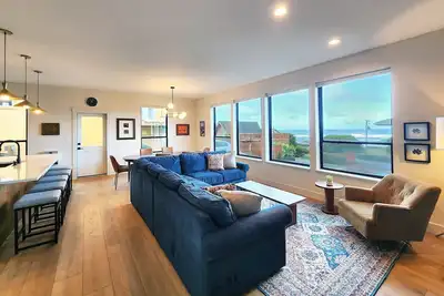 Image de Stunning Ocean View! Pet Friendly! Shell Street Lookout
