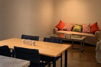 Image de Full Apartment Steps from Chocolate Lake