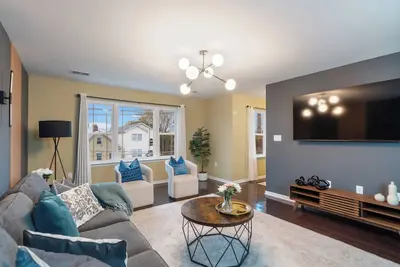 Image de 5 Min to Ewr/25 Min to Nyc I Modern 3br Apt