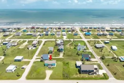 3-bedroom Duplex in lovely Surfside Beach