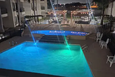 Image de Spacious 3Bedroom Apartment in Gated Community Prime Location, 1Mi from Shopping