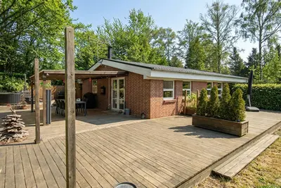 Image de Belle maison à Glesborg avec Wi-Fi