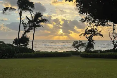 Image de Oceanfront condo in Kapa’a, newly remodeled and ready for you to enjoy Kauai