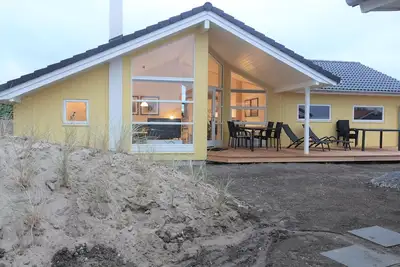 Image de 90m² vacation home with plenty of space and charm for 10 people