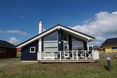 Image de Vacation home with sauna, wood-burning stove & close to the beach in Großenbrode