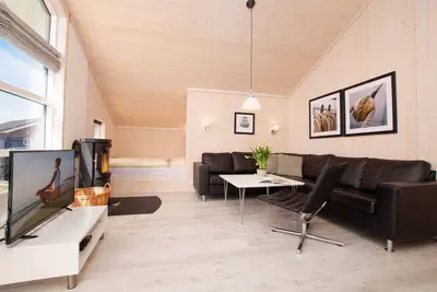 Image de Scandinavian living in a 79m² vacation home with sauna and WiFi for 8 people