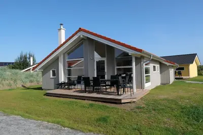 Image de Scandinavian living in a 79m² vacation home for 8 people and dog