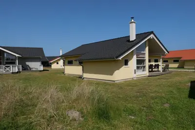 Image de 90m² vacation home for 10 persons and dog sauna, close to the beach