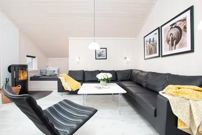 Image de Charming 90m² vacation home - for 10 people with sauna & dog welcome