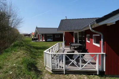 Image de Vacation home 98 in Großenbrode: 90m² sauna, wood-burning stove & beach nearby (800 m)