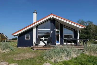 Image de 79m² vacation home for 8 people and dog
