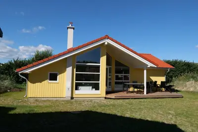 Image de Vacation home 79m² with space and style for 8 people with sauna