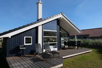 Image de 62 large Scandinavian-style vacation home for 4-6 people and dog