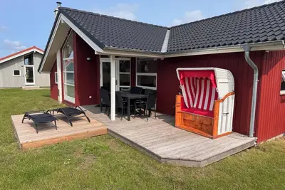 Image de 79m² vacation home with sauna, bathtub for 8 people and dog